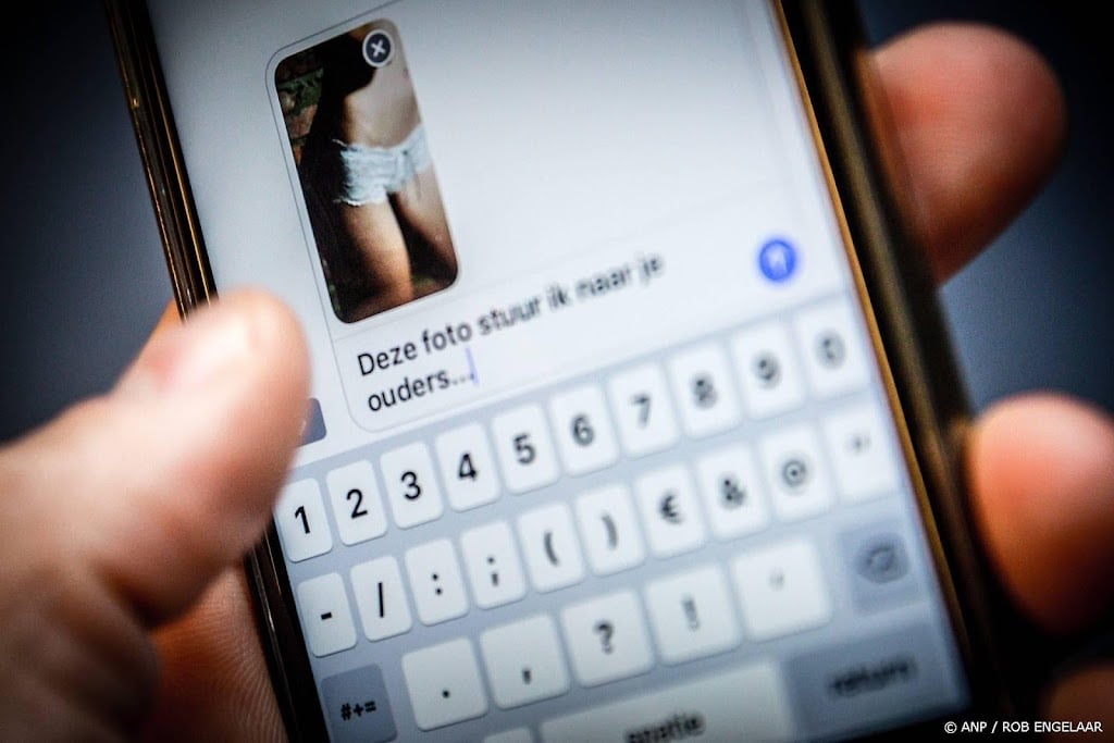 Onderzoek: bijna kwart van slachtoffers sextortion zoekt hulp