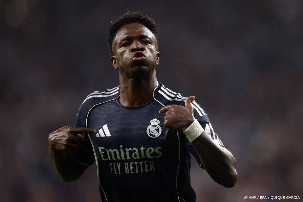 Vinícius Júnior verlengt contract bij Real Madrid tot 2032