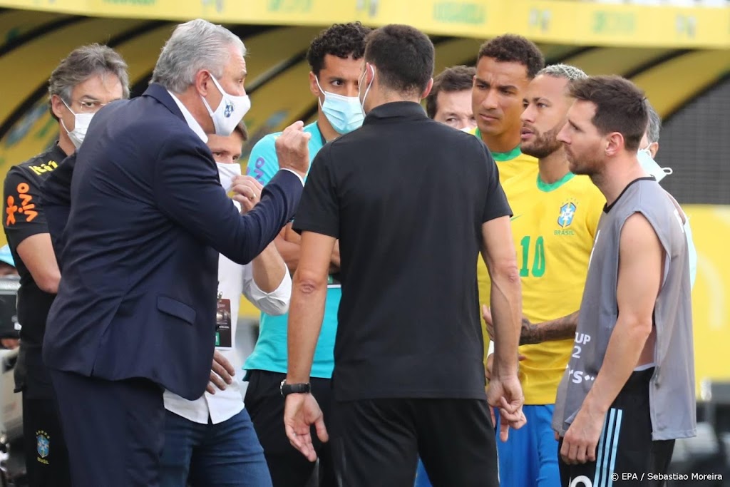 Voetbalfederatie FIFA betreurt coronarel Brazilië - Argentinië