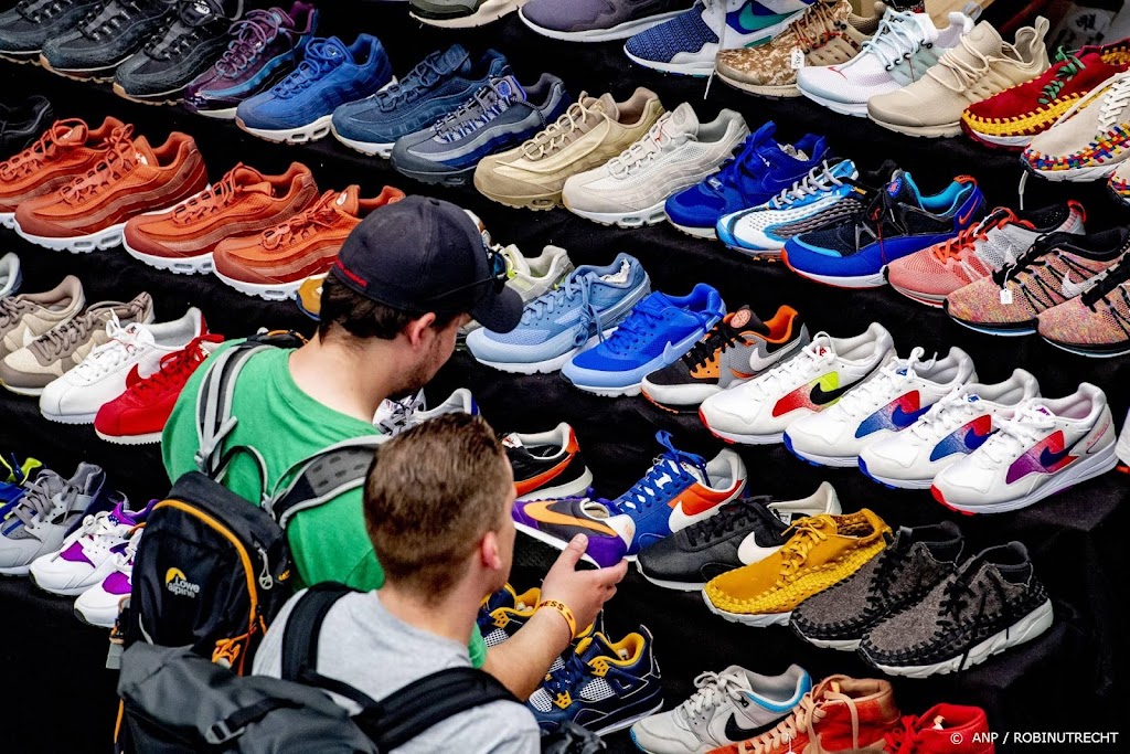 ACM: webwinkel Sneakerstad voldoet niet aan consumentenregels