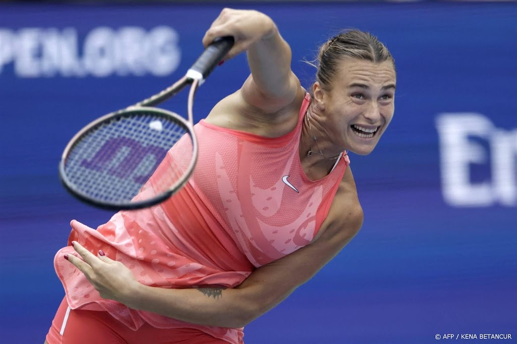 Sabalenka eenvoudig langs Zheng naar laatste vier US Open