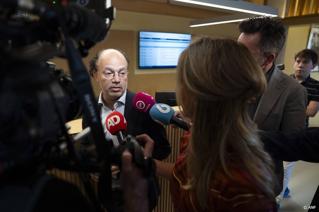 Motie van wantrouwen tegen NSC-voorzitter ingetrokken