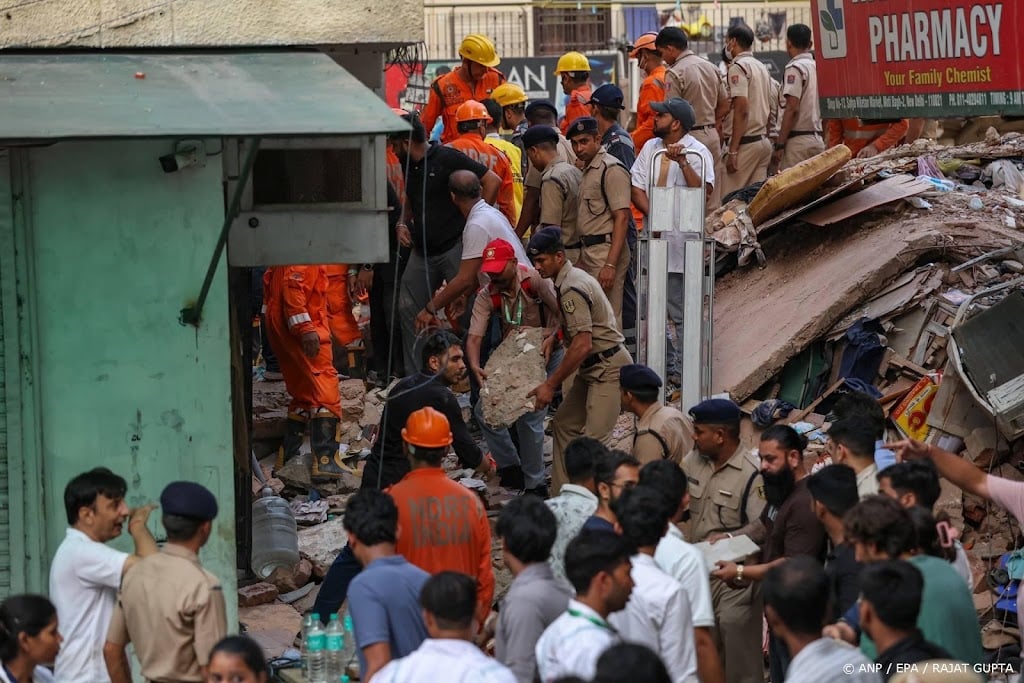 Doden na instorten gebouw in New Delhi