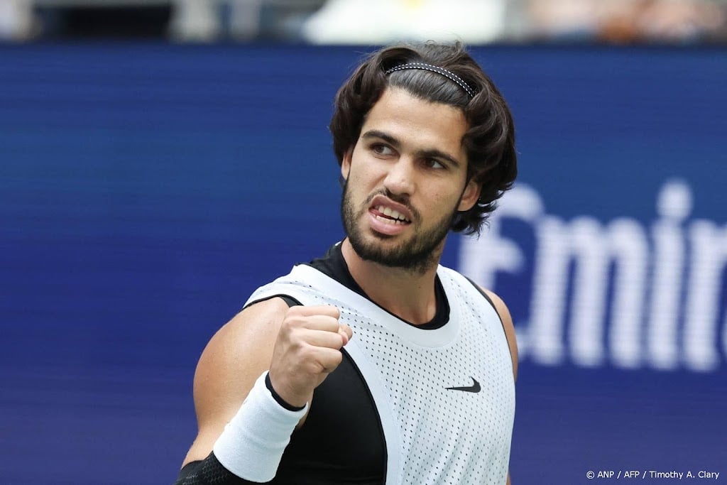 Tennisser Alcaraz na zege op Paul naar kwartfinales US Open