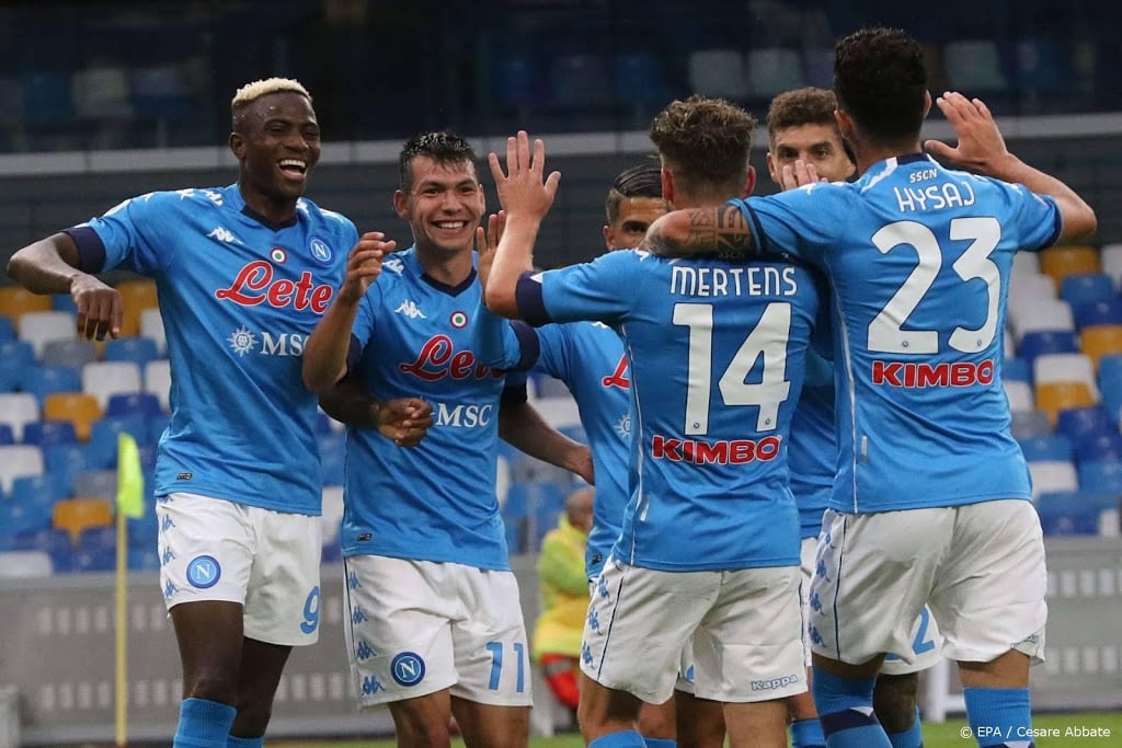 Selectie Napoli twee weken in quarantaine in hotel