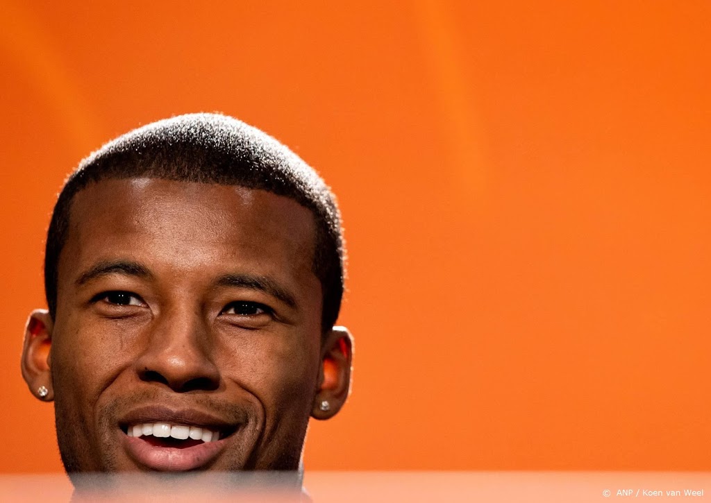 Wijnaldum hoopt onder De Boer weer op het middenveld te spelen