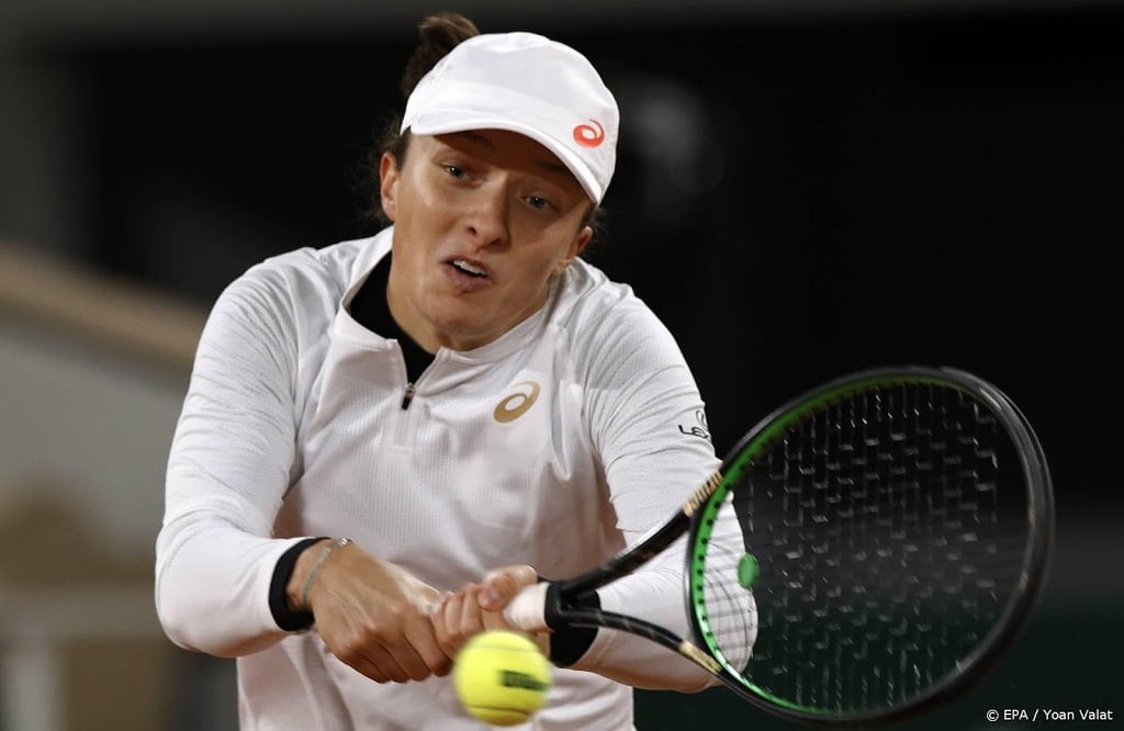Poolse tennisster Swiatek (19) naar laatste vier in Parijs 