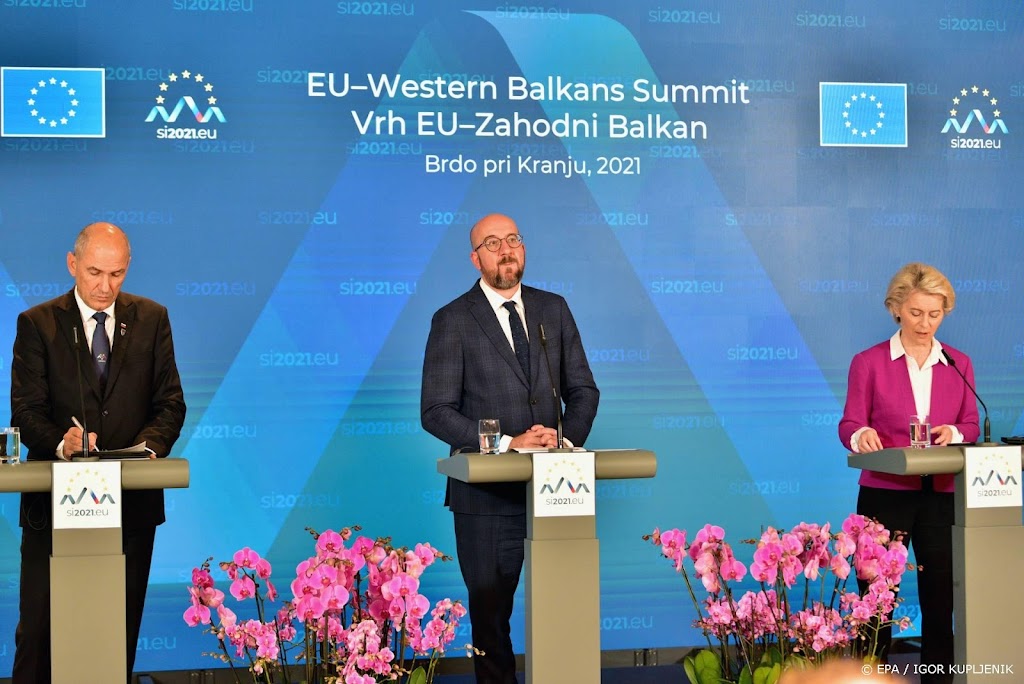 EU houdt westelijke Balkanlanden nog aan het lijntje 