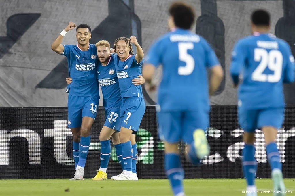 PSV laat FC Zürich in Europa League met 5-1 kansloos 