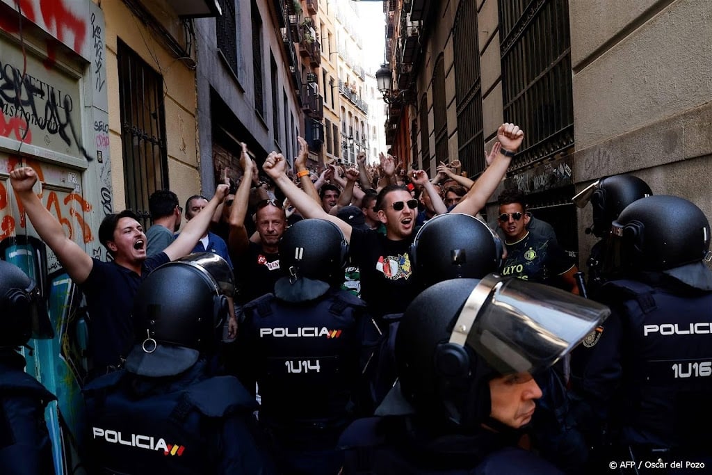 Zes Feyenoord-fans opgepakt in Madrid na vechtpartij in stadion