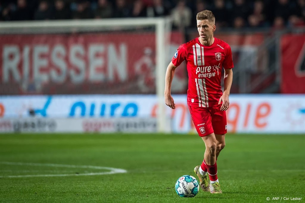 Smal heeft training hervat bij FC Twente maar mist Fortuna-uit