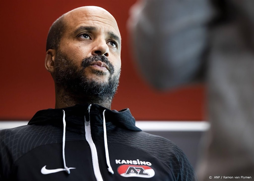 AZ-coach Jansen betreurt half gevuld uitvak in Amsterdam