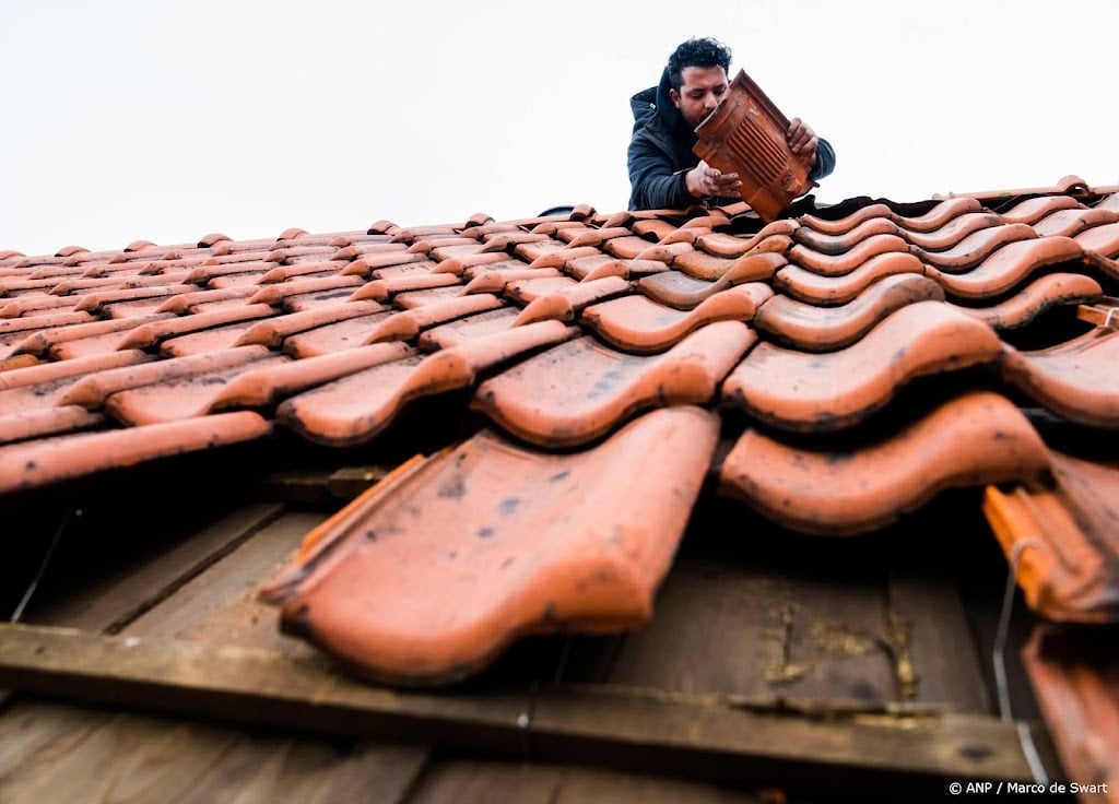 Tientallen schademeldingen bij verzekeraars na storm Amy
