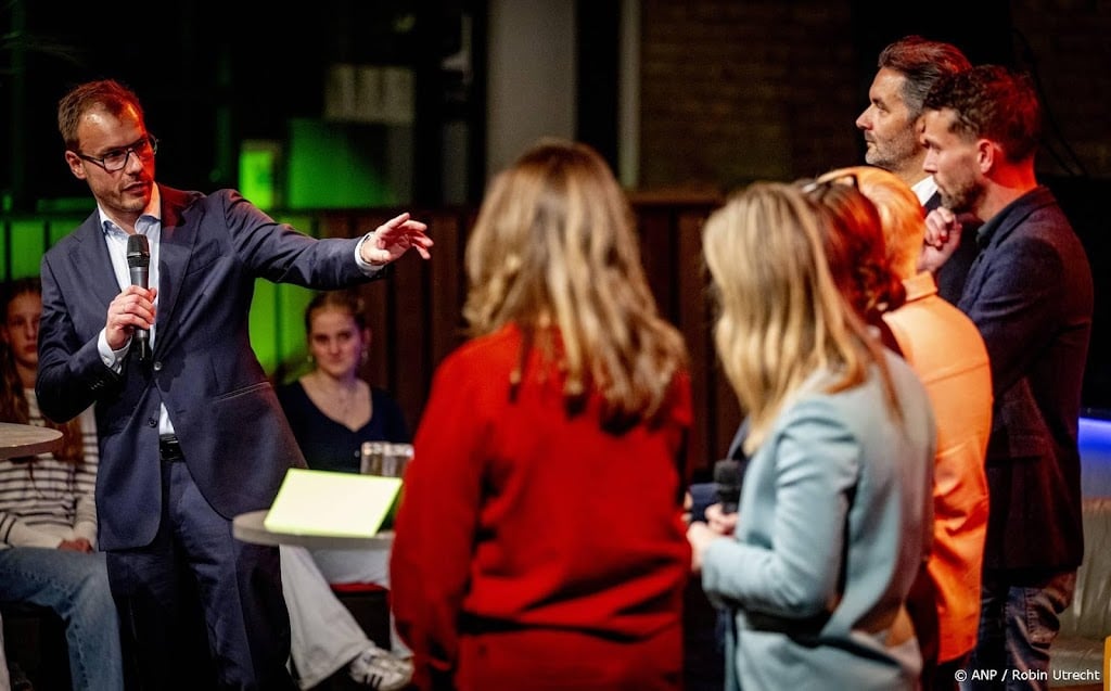 CDA en VVD sluiten bezuinigen op onderwijs niet uit