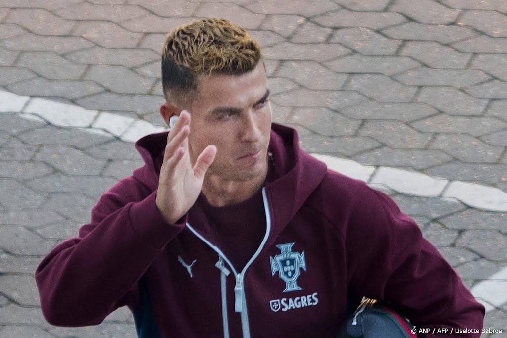 Ronaldo blijft ondanks conflict beschikbaar voor Portugal