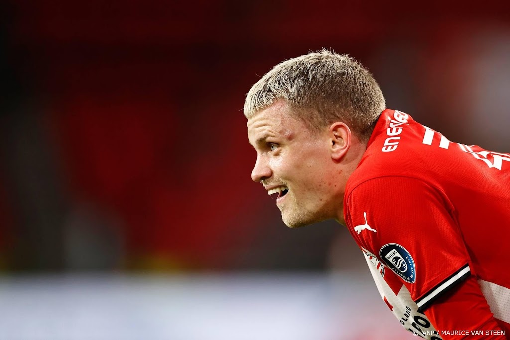 PSV-verdediger Max voor het eerst bij Duitse selectie