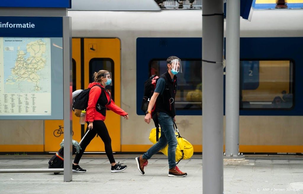 NS snijdt verder in de dienstregeling vanwege corona