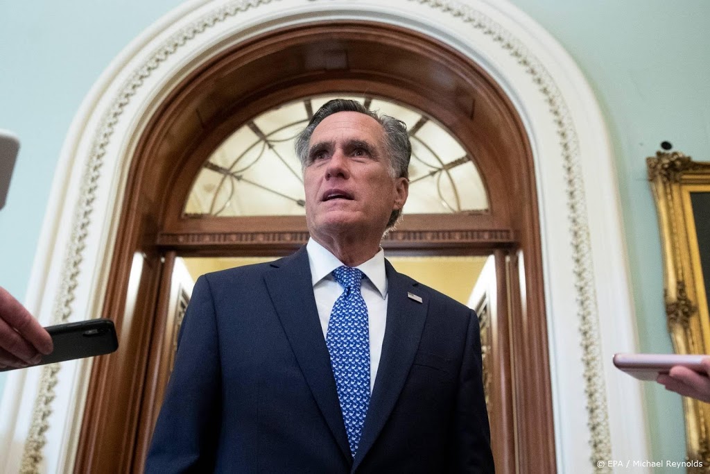 Senator Romney tikt partijgenoot Trump op de vingers