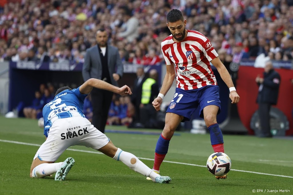Atlético speelt gelijk tegen tiental Espanyol