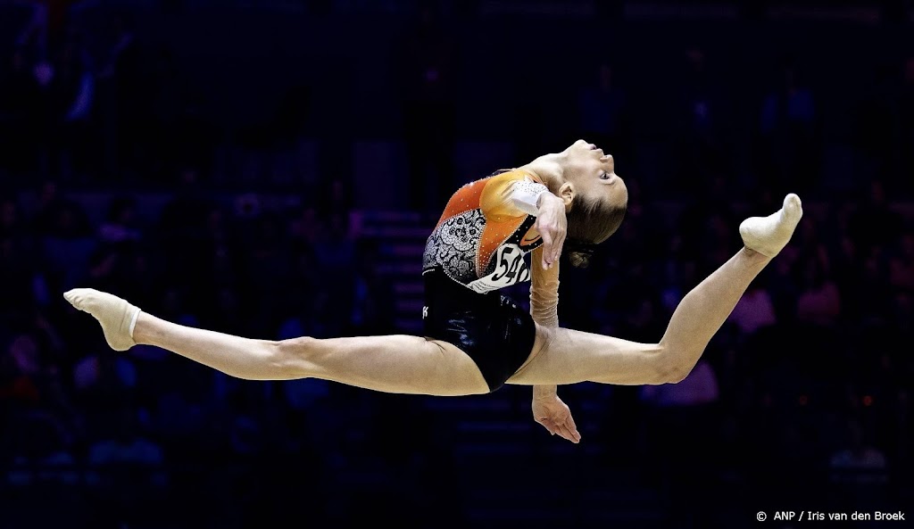 Visser sluit WK turnen af met vijfde plek in vloerfinale 