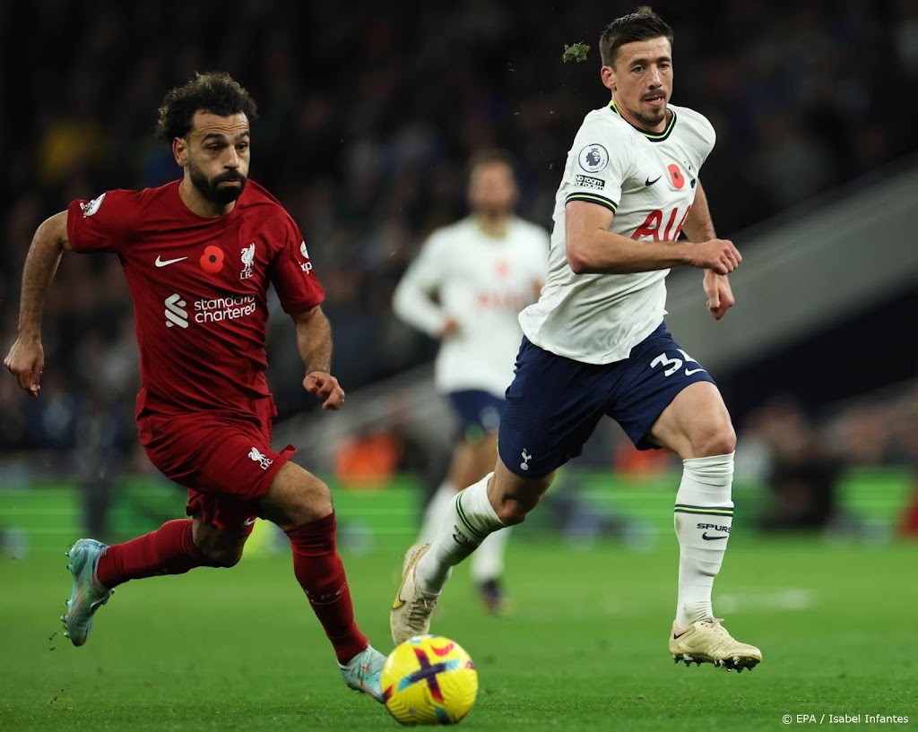 Salah helpt Liverpool aan zege bij Tottenham
