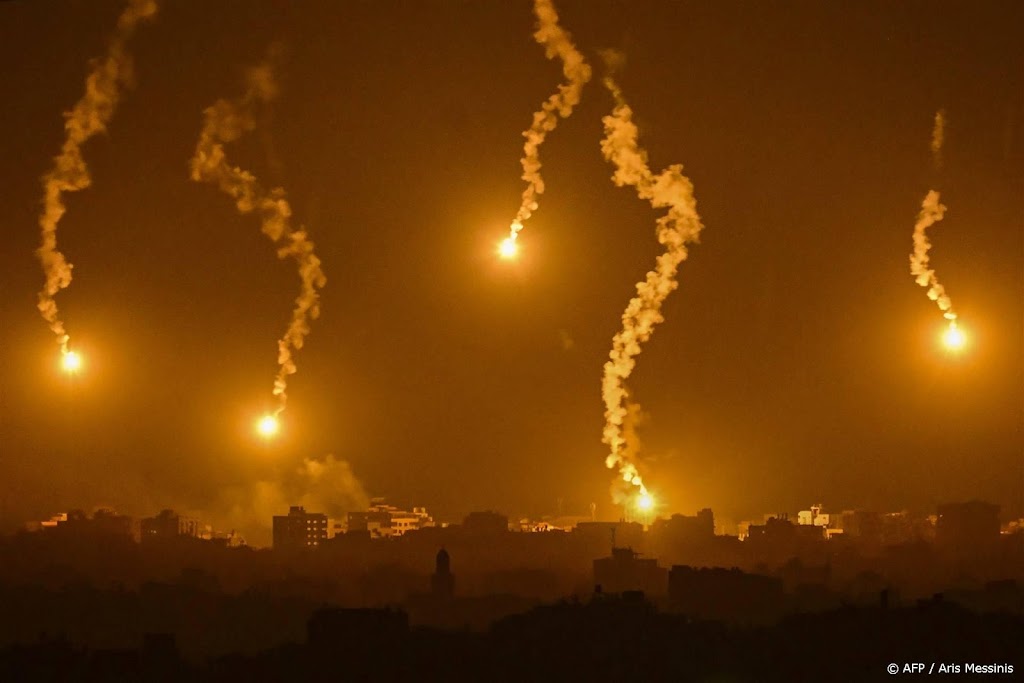 Israël meldt aanvallen op honderden doelen Hamas