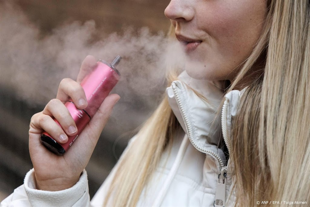 Branche e-sigarettenverkopers gaat door met zaak smaakjesverbod