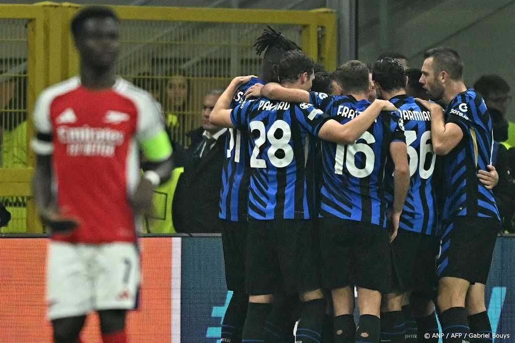 Inter bezorgt Arsenal eerste nederlaag in Champions League