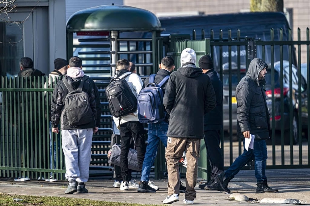Aantal mensen in asielcentrum Ter Apel nog verder gestegen