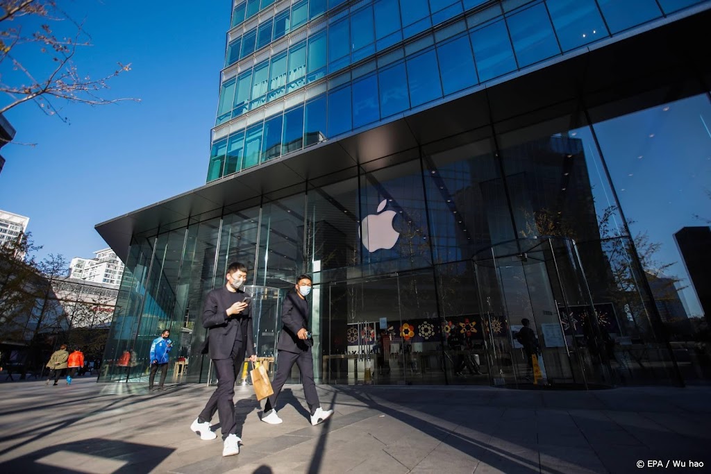 Stevige omzetval Foxconn door problemen bij iPhone-fabriek China
