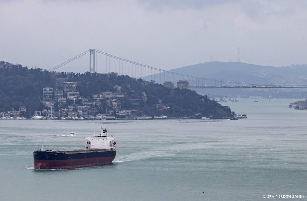 Blokkade vaarroutes olietankers door Turkse verzekeringsregel 
