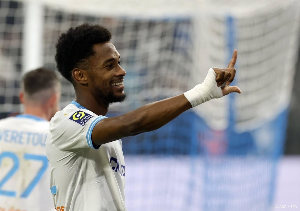 Marseille wint uitgesteld duel simpel van hekkensluiter Lyon