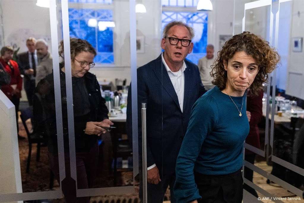 Minister oogst woede nu boren doorgaat, maar 'ook goed gesprek'