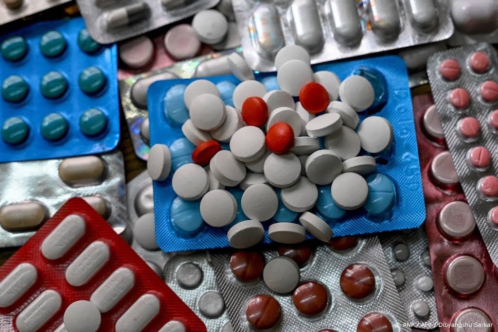 NVZA: Verbod doorleveren apotheken bedreigt medicatievoorziening