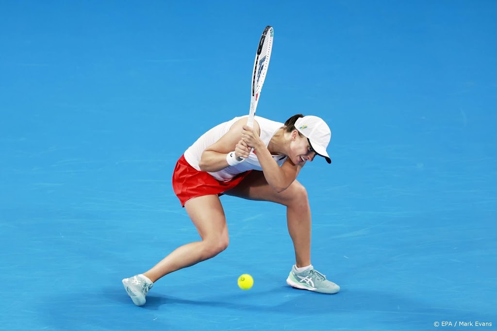 Blessure hindert tennisster Swiatek in aanloop Australian Open