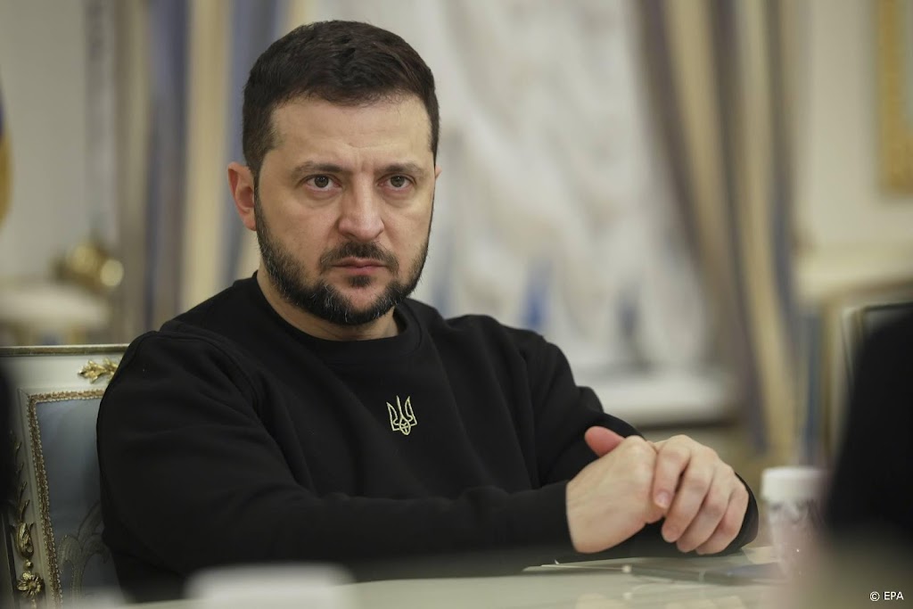 Zelenski: door Poetin afgekondigd staakt-het-vuren mislukt