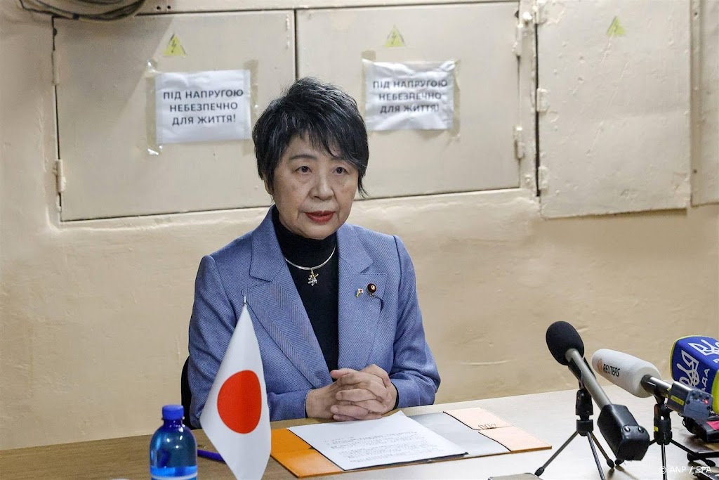 Japanse buitenlandminister brengt eerste bezoek aan Oekraïne