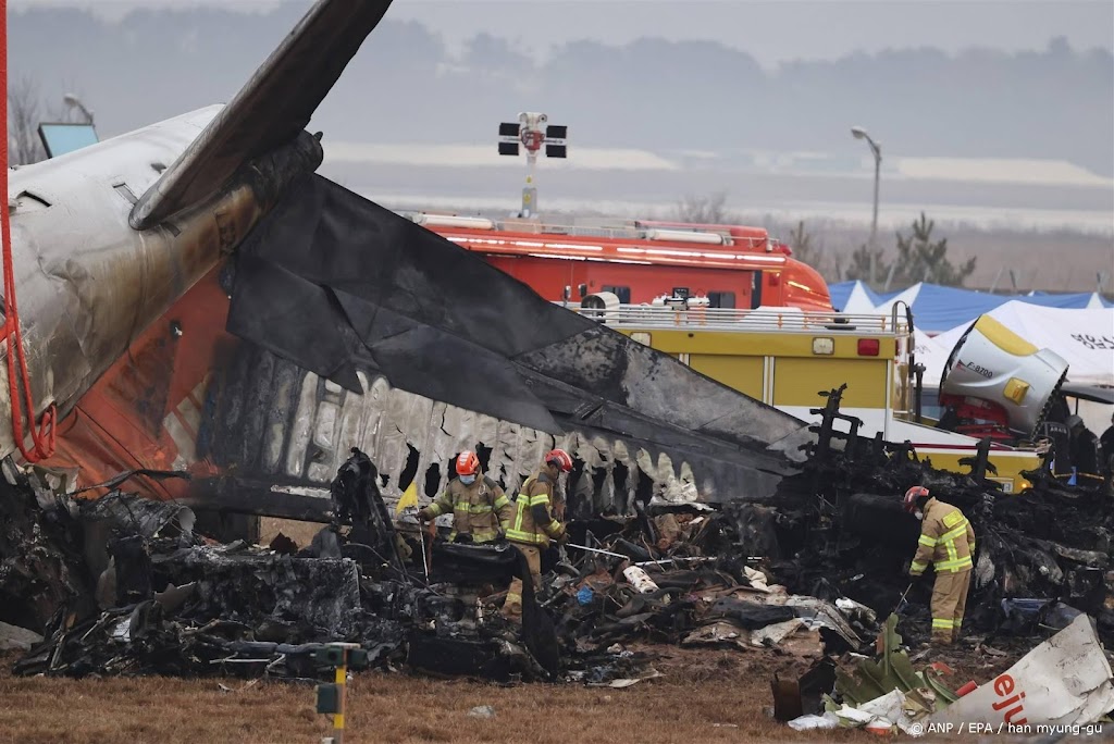 Zuid-Koreaans parlement onderzoekt oorzaak vliegtuigcrash