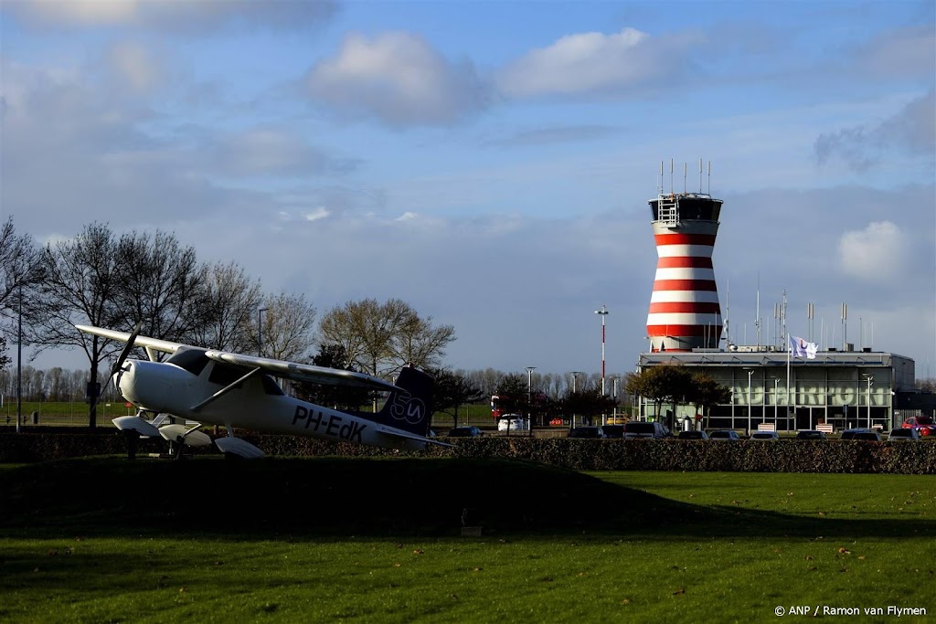 Schiphol-topman wil dat overheid beslist over Lelystad Airport