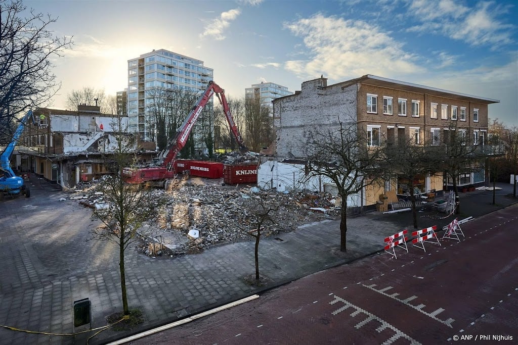 Getroffenen Tarwekamp halfjaar langer in tijdelijke woning