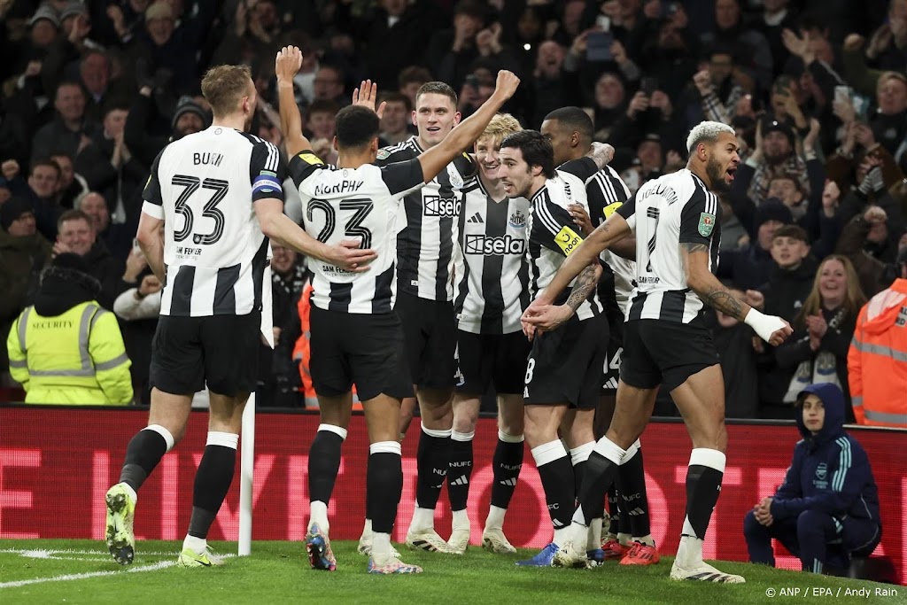 Newcastle United zet bij Arsenal grote stap richting bekerfinale