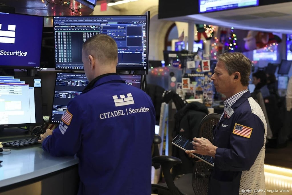 Wall Street maakt pas op de plaats na bereiken nieuwe records