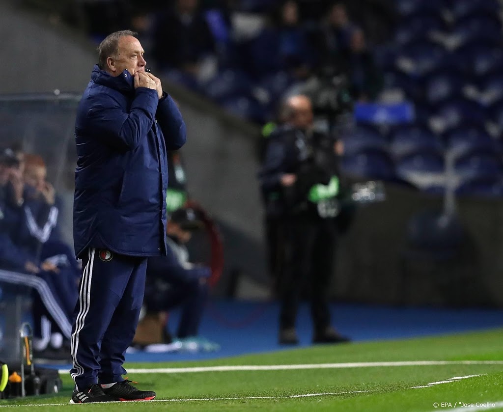 Advocaat: Feyenoord kan het ook bij AZ doen