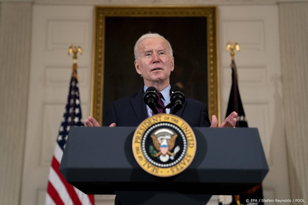 Biden heft sancties niet op om Iran aan tafel te krijgen