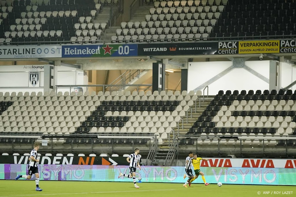 Heracles laat tribunes in stadion uit voorzorg verstevigen 