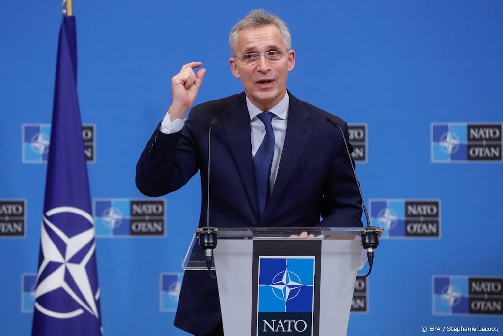 NAVO-baas: we denken erover Oost-Europa voor langer te versterken