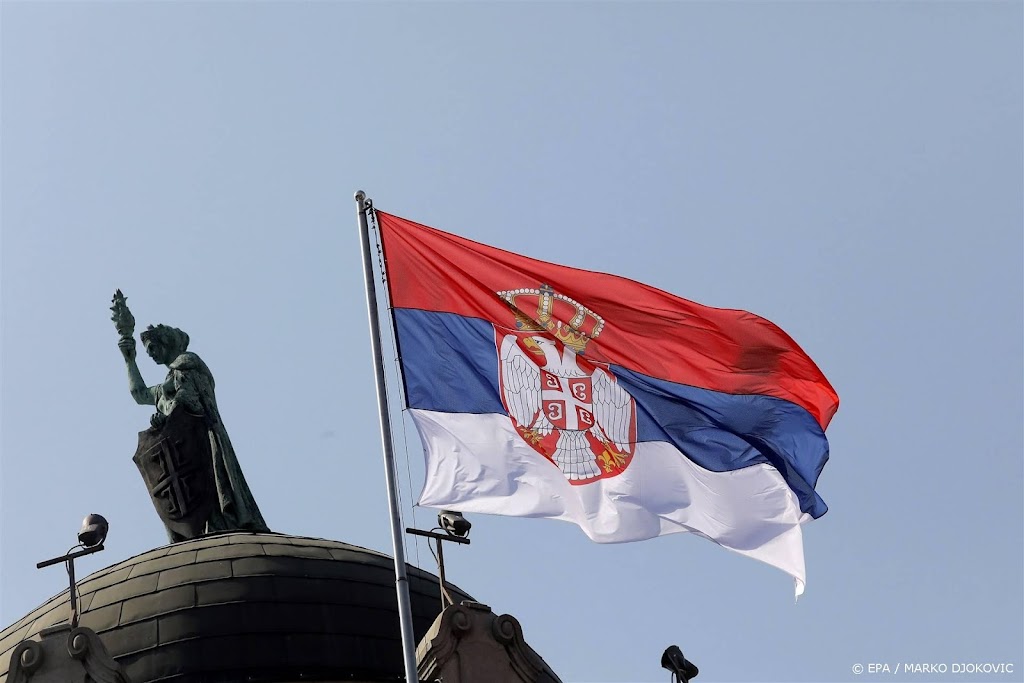 Servische parlementariër stapt op na kijken porno in parlement