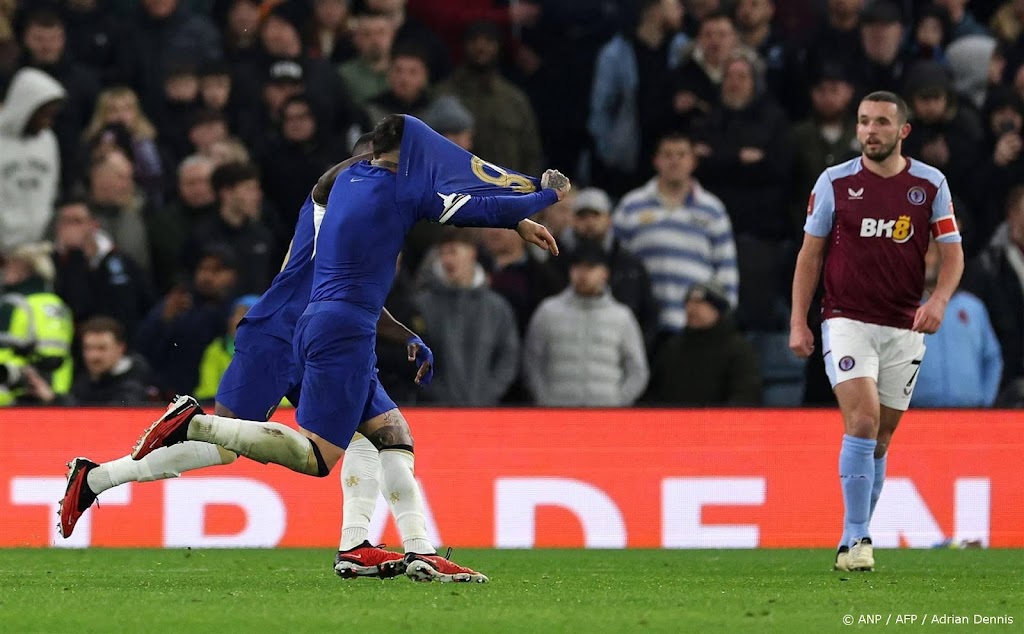 Chelsea wint in moeilijke periode overtuigend bij Villa in FA Cup