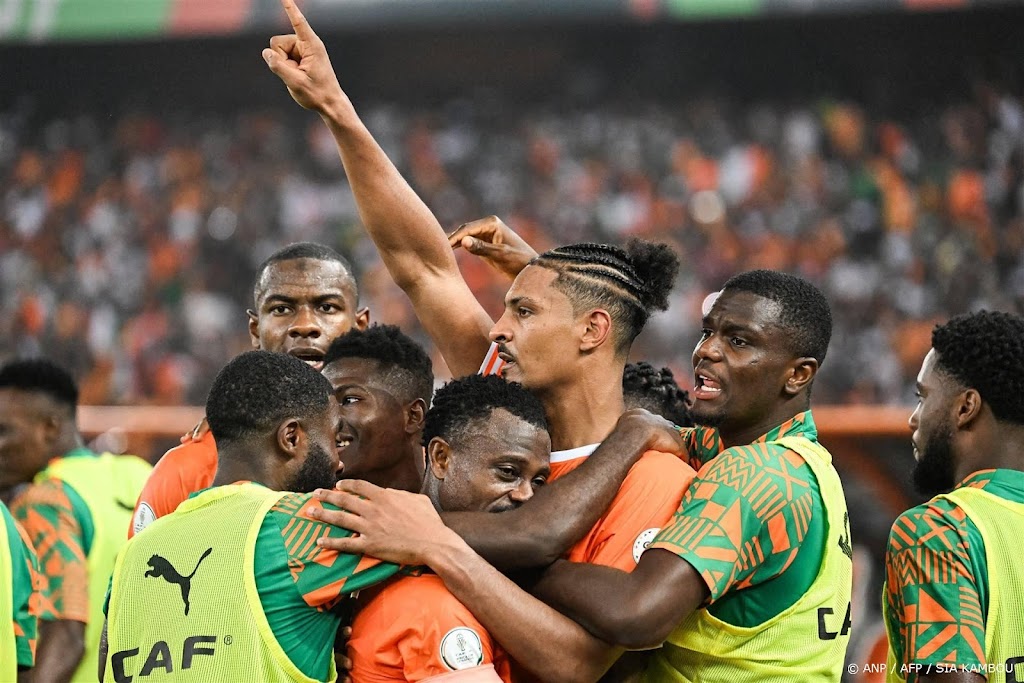 Haller schiet gastland Ivoorkust naar finale Afrika Cup