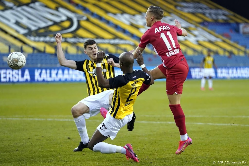 Vitesse is teleurstellend AZ in Arnhem met 2-1 de baas 